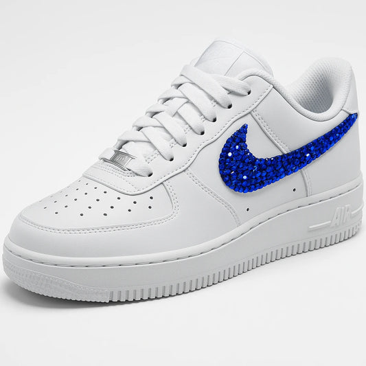 Weiße Nike Air Force 1 mit Blauen Strasssteinen