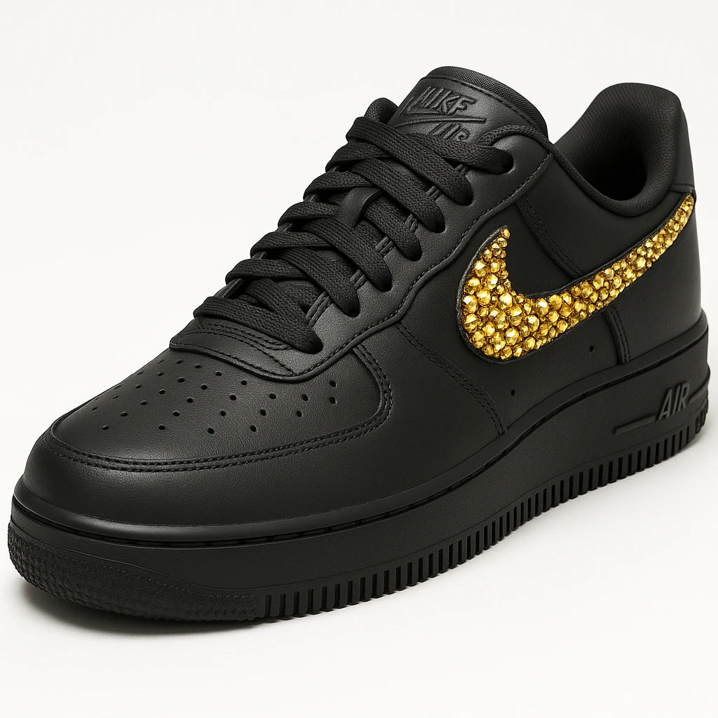 Schwarze Nike Air Force 1 mit Goldenen Strasssteinen