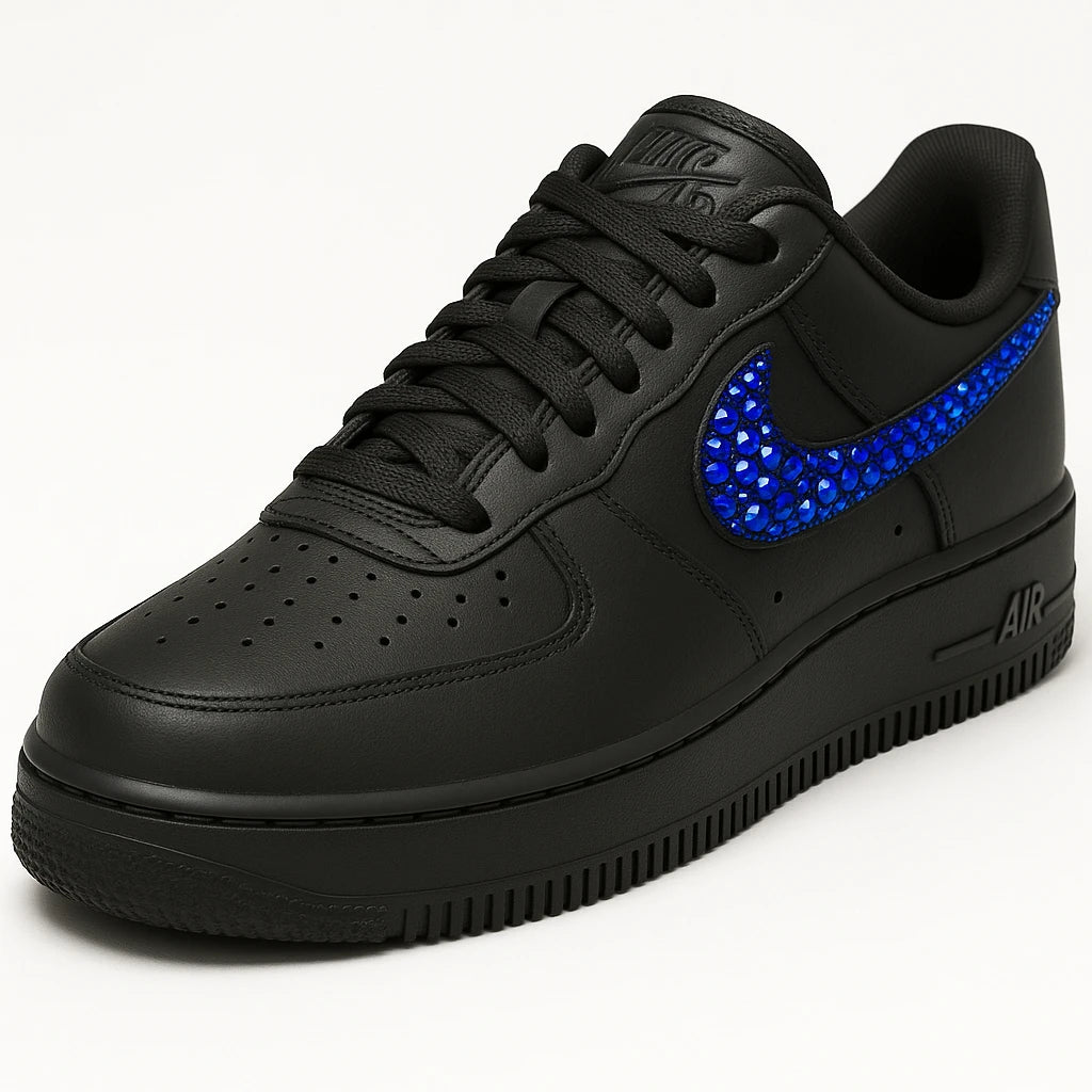 Schwarze Nike Air Force 1 mit Blauen Strasssteinen