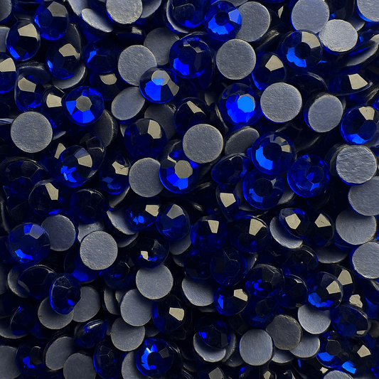 DMC Hotfix Strasssteine in Sapphire  – blaue Glaskristalle für Textilien & DIY